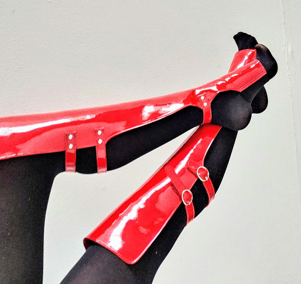 Red patent Overknee Gaiters