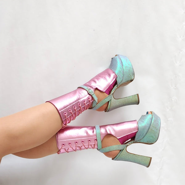 Short Aerial boots in PINK Metallic