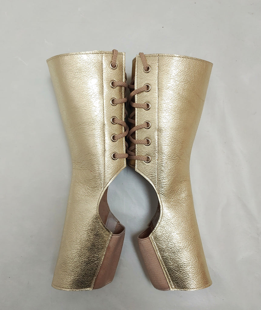 READY MADE Short Aerial boots in PLATINUM Metallic Leather SIZE 3