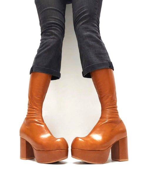 Platform Knee Boots Caramel w/70s toe shape
