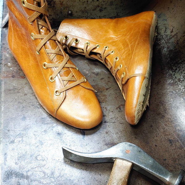 CUSTOM MADE Caramel Leather Tightrope Boots