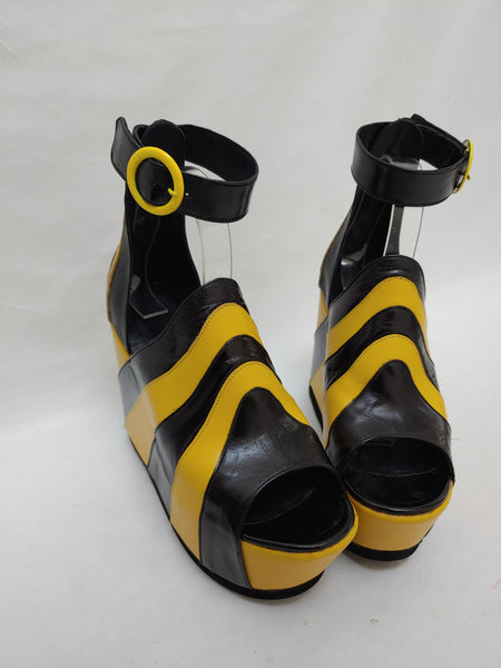 PLANET RAY Platform Sandals