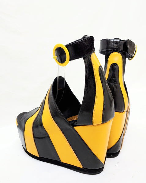 PLANET RAY Platform Sandals