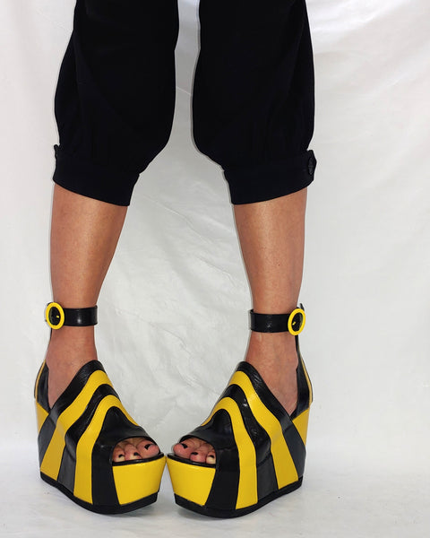 PLANET RAY Platform Sandals