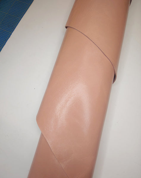 NUDE Leather cuff style Gauntlets