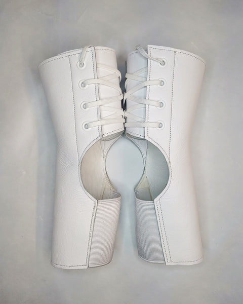 EXTRA Short White Aerial boots
