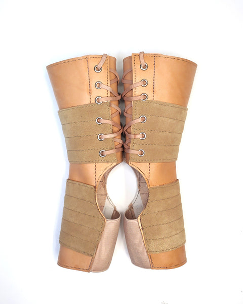 SHORT Aerial boots in NUDE leather