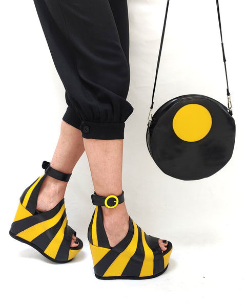 Small Polkadot Handbag Black/Yellow