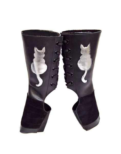"Kitty" Short Black Aerial boots w/ Silver metallic Cat