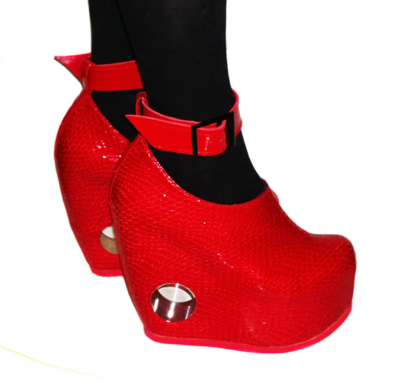 PEEPHOLE Platform Shoes - Red Patent Leather & Perspex hole