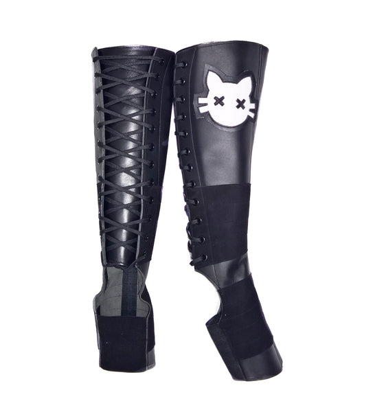 Black Aerial boots w/ Cartoon Cat + Suede Grip