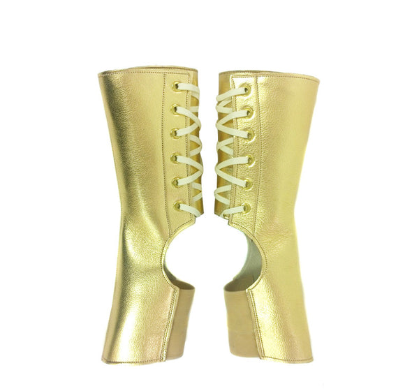 Short Aerial boots in GOLD