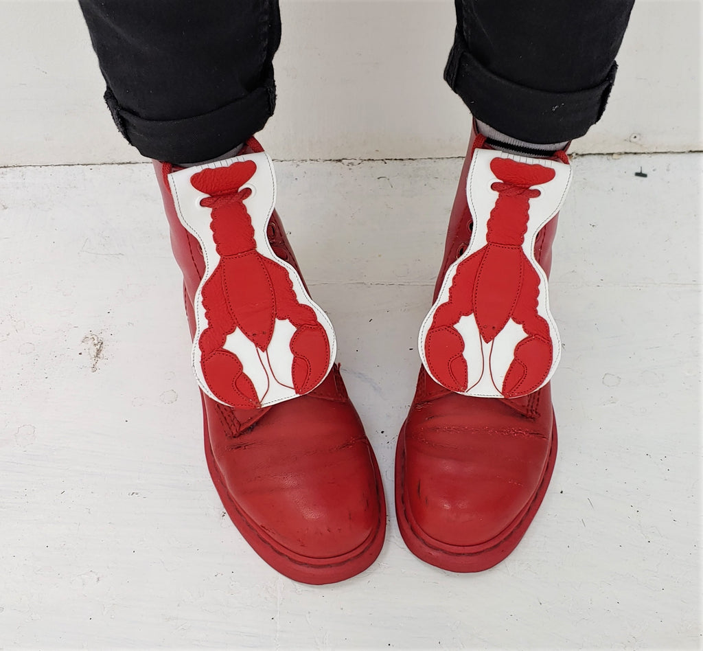 Shoe tongues decorations red heart black white leather – Isabella Mars